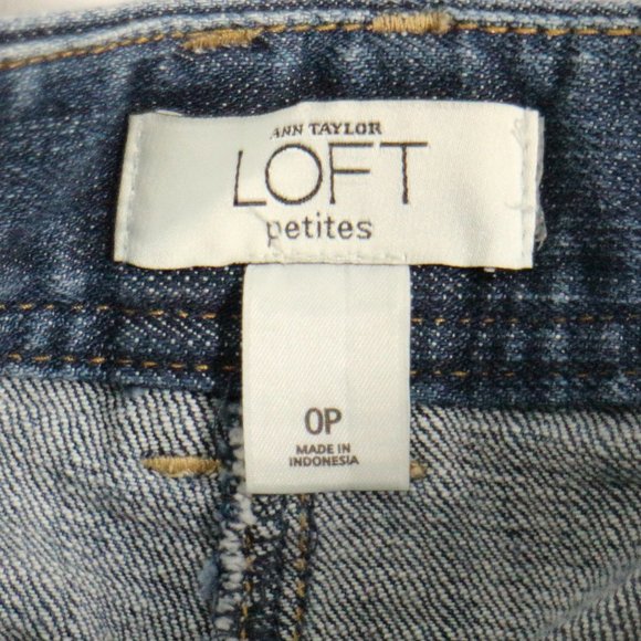ANN TAYLOR LOFT Washed Denim Skirt Petite Size 0P - Picture 3 of 6